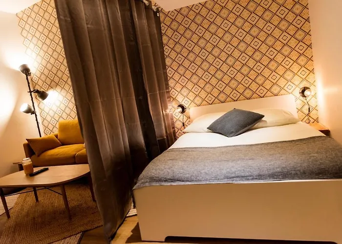 4-person Apartment, Center * Caen