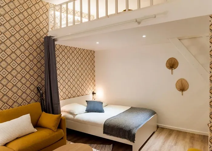 4-person Apartment, Center Apartment